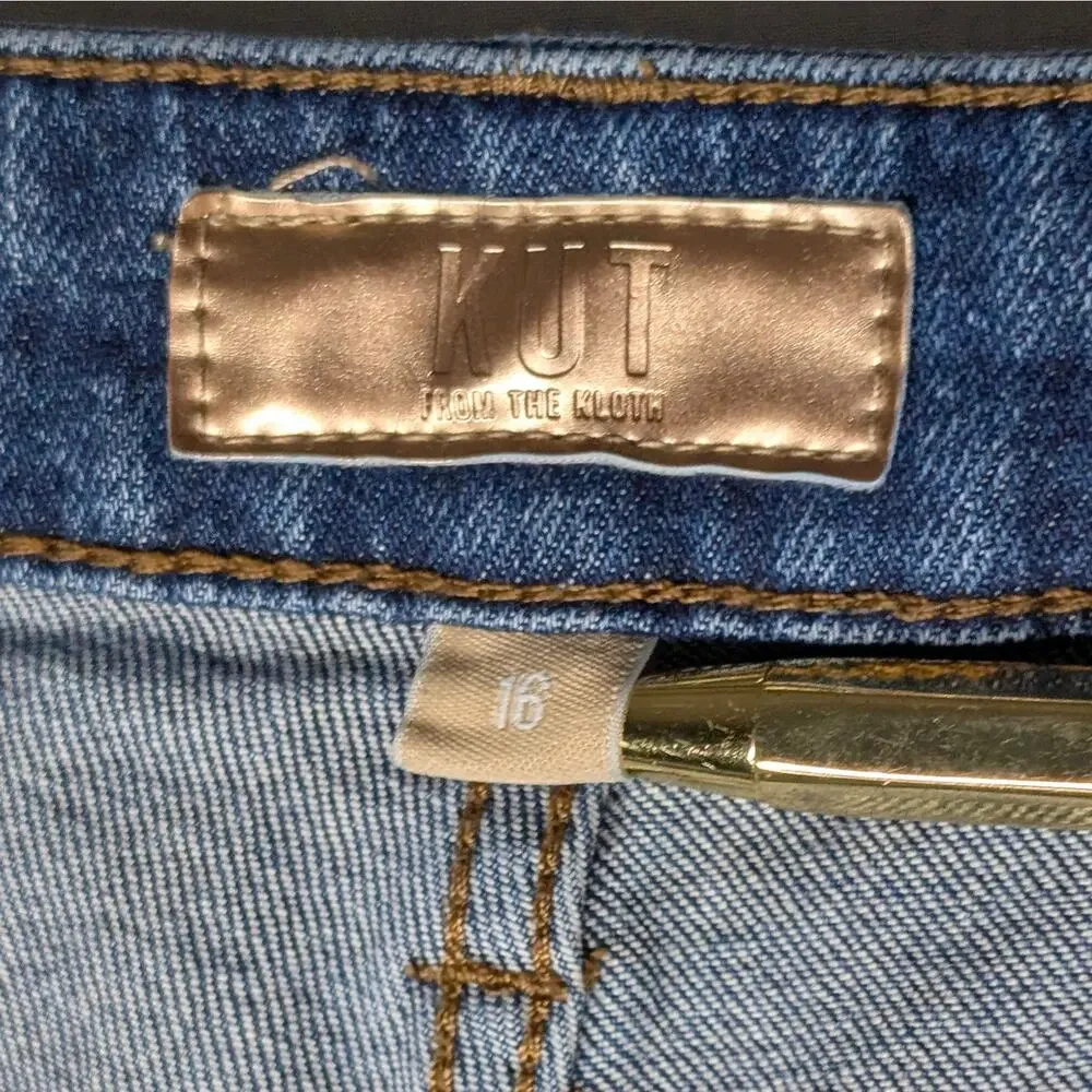 Kut from the Kloth Denim Cutoff Shorts Classic 5-Pocket Jean Shorts Blue Sz 16